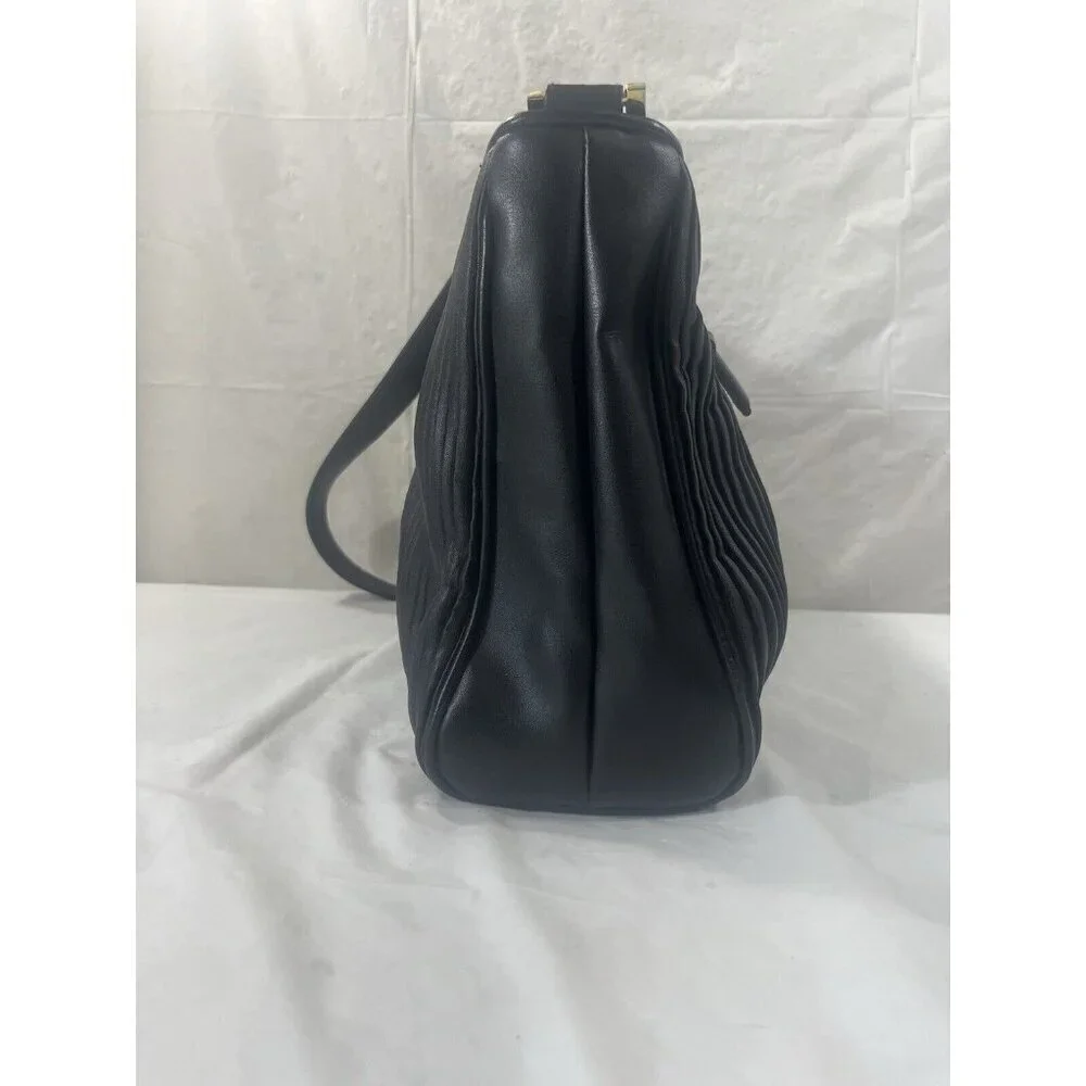 diahann carroll Ribbed leather purse